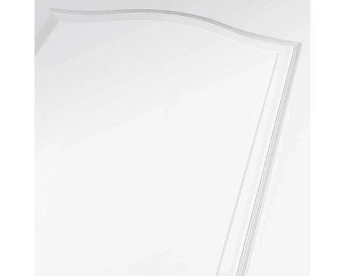 Detaliu al unei uși interioare albe cu aspect de casetă