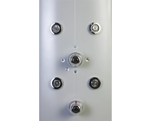 Prim-plan cu un panou de duș cu diverse comenzi și indicatori de funcție