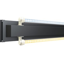 Lumină LED cu șină de montaj și două tuburi fluorescente