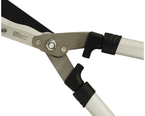 Vizualizare detaliată a unui gard viu cu lame metalice gri și mânere albe