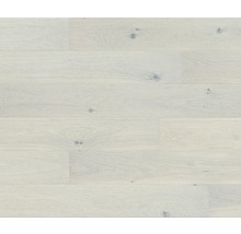 Podea deschisă la culoare din lemn, cu granulație