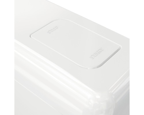 Prim-plan cu butonul de pornire și oprire