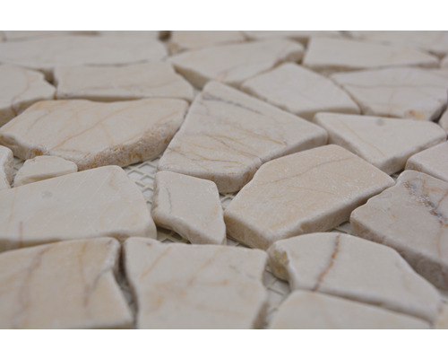 Plăci mozaic de marmură pe o plasă