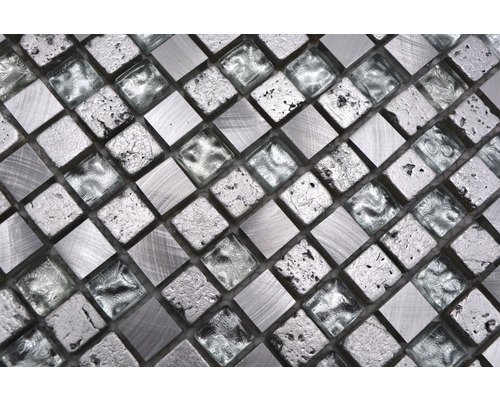 Mozaic din sticlă și metal