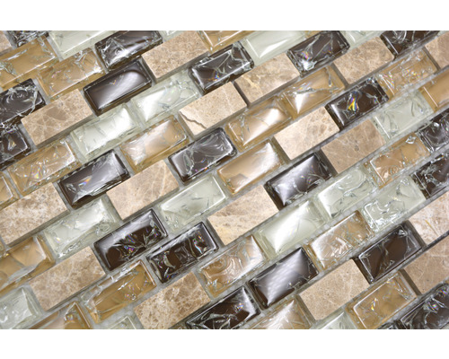 Mozaic din sticlă și piatră