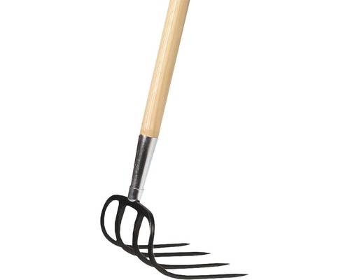 Cultivator cu mâner din lemn