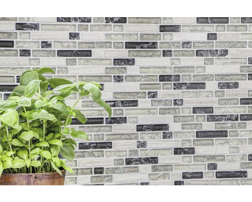 Perete decorativ din mozaic cu plantă în ghiveci