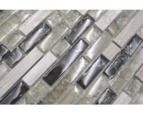 Placă mozaic din sticlă și piatră