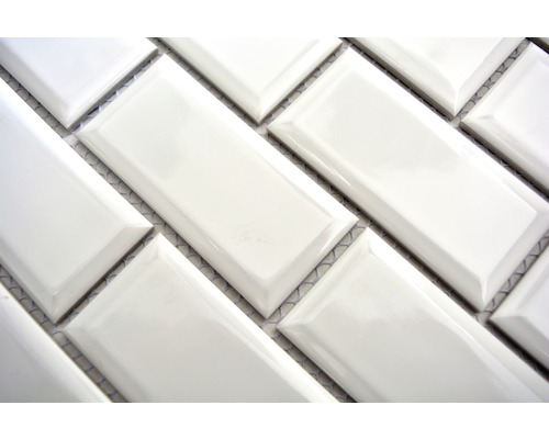 Plăci dreptunghiulare lucioase în model herringbone