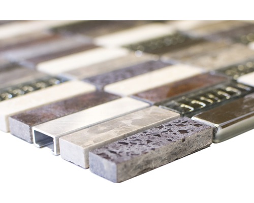 Placă de mozaic cu elemente din piatră și sticlă