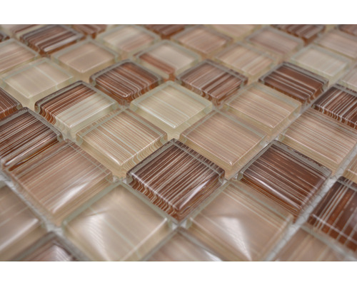 Prim-plan cu plăci de mozaic