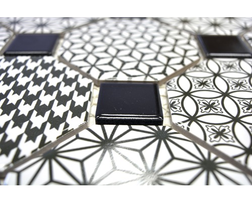 Plăci de mozaic cu modele geometrice