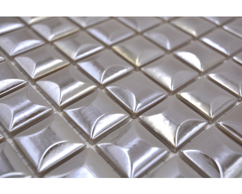 Prim-plan cu plăci de mozaic pătrate