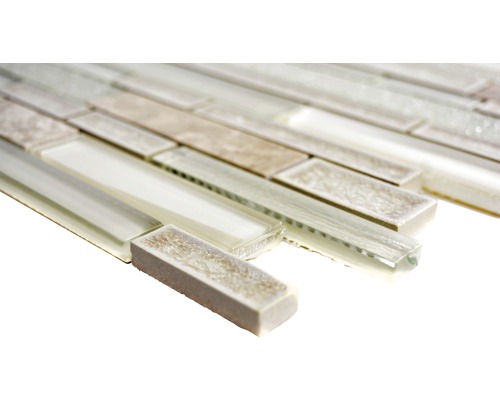 Mozaic din sticlă și piatră