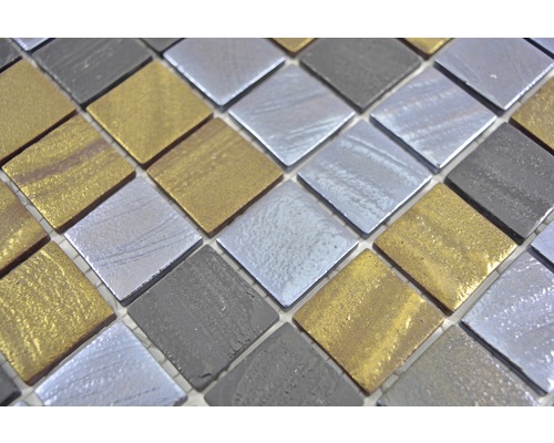 Plăci de mozaic cu elemente pătrate