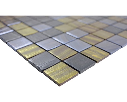Plăci de mozaic în argint și aur