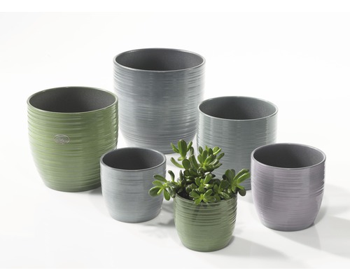 Ghivece de flori ceramice de diferite dimensiuni
