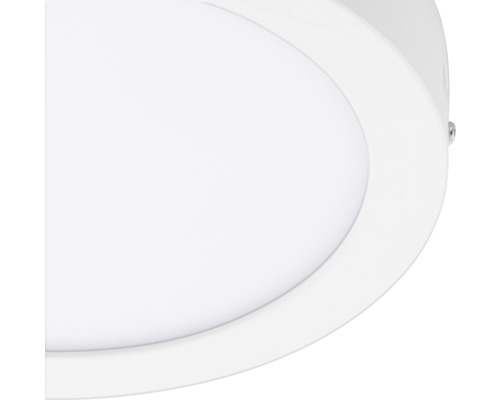 Vizualizare detaliată a unei plafoniere LED rotunde