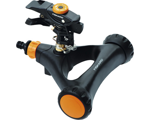 Aspersor de gazon Fiskars pe trepied