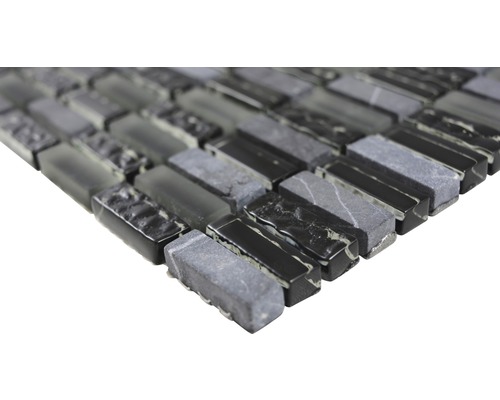 Mozaic din sticlă și piatră