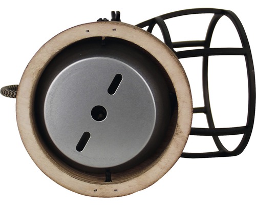 Prim-plan cu o lampă cu inel din lemn și grilaj metalic