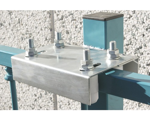 Suport metalic pentru stâlp cu șuruburi pentru fixarea pe un gard