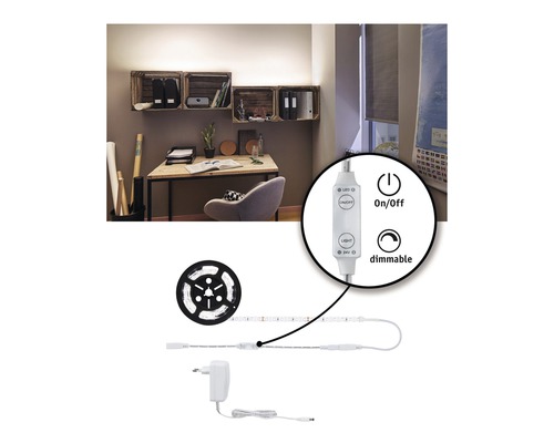 Bandă LED cu funcție de dimmer într-un mediu de birou