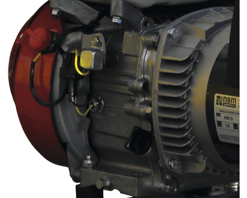 Imagine detaliată cu un generator de curent