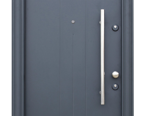 Ușă de intrare gri cu mâner din oțel inoxidabil și feronerie de siguranță