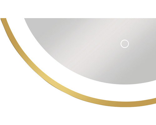 Detaliu oglindă cu iluminare