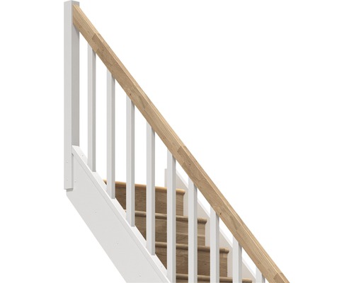 Scară cu balustradă albă și mână curentă din lemn