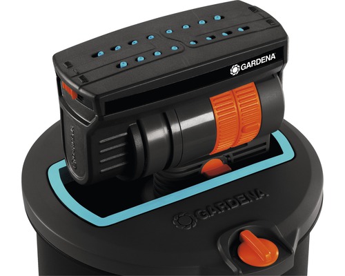 Aspersor oscilant multifuncțional Gardena pentru irigarea grădinii