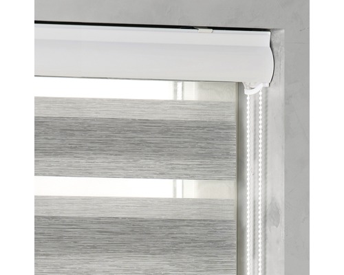 Rulou de fereastră cu benzi alternante transparente și opace