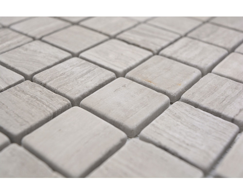 Prim-plan cu plăci de mozaic pătrate