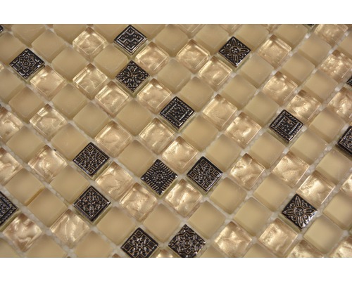 Faianță mozaic din sticlă și metal