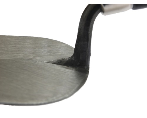 Mistrie cu lamă de oțel și mâner