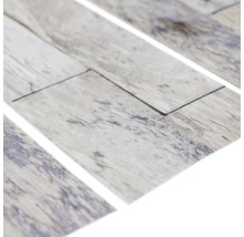 Mai multe plăci de podea din vinil cu aspect de lemn