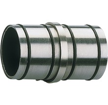 Conector metalic pentru țevi cu inele de etanșare