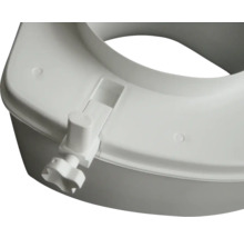 Detaliu al unui capac de toaletă din plastic cu fixare