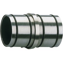 Conector metalic pentru țevi cu inele de etanșare