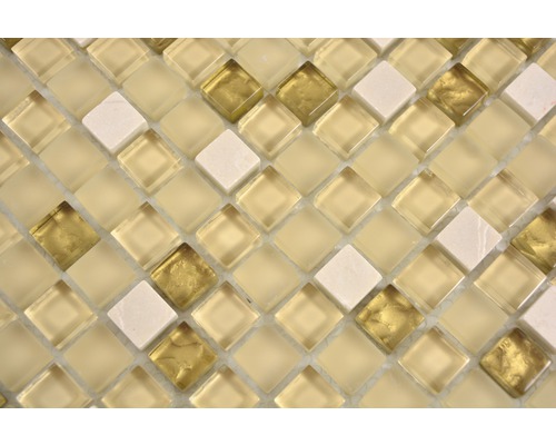 Prim-plan cu plăci de mozaic cu forme pătrate