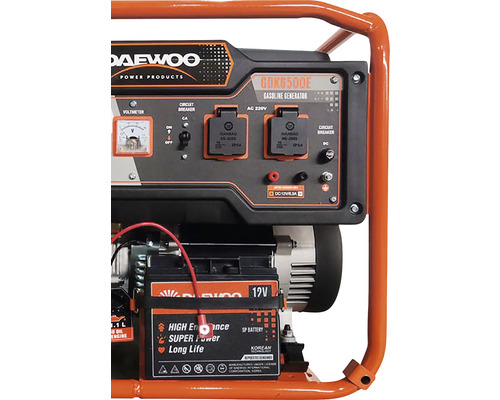 Generator Daewoo GDKG6500E cu prize, voltmetru și baterie