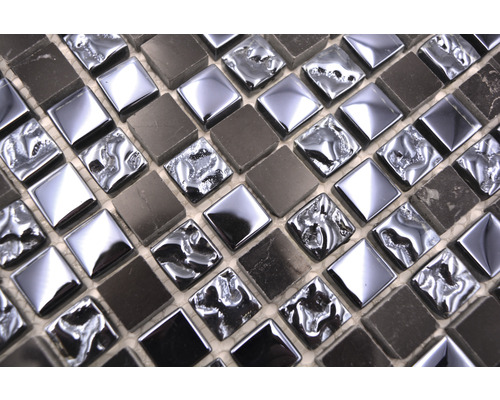 Plăci de mozaic pătrate din piatră și sticlă