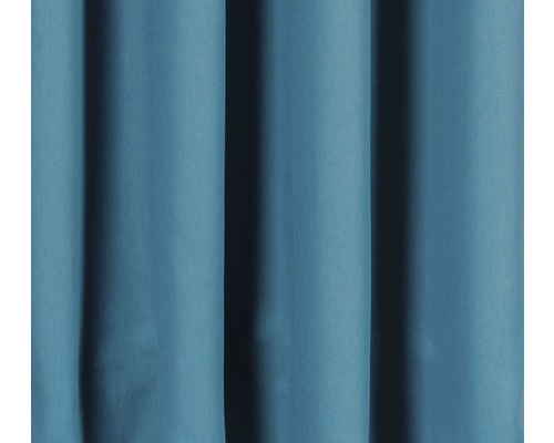 Prim-plan cu o perdea