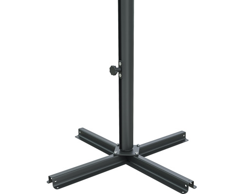 Suport de umbrelă din metal cu bază cu patru picioare și tijă blocabilă.