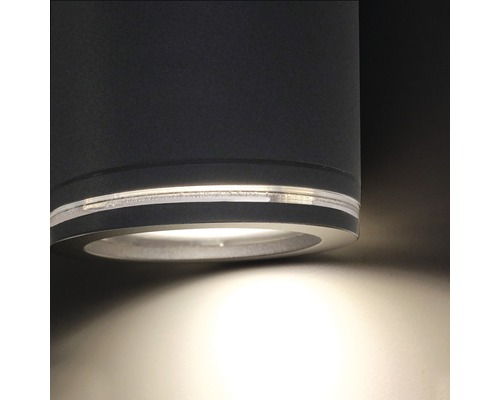 Corp de iluminat exterior cilindric cu emisie de lumină