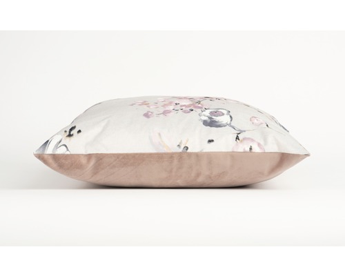 Pernă decorativă cu motiv floral