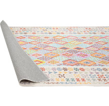 Covor cu model cu forme geometrice