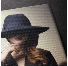Tablou canvas cu o femeie cu pălărie