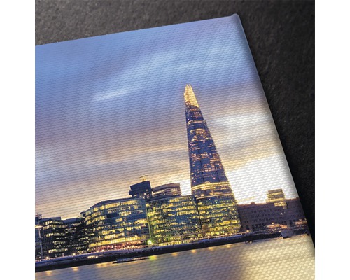 Imagine pe pânză cu vedere spre Londra cu zgârie-nori